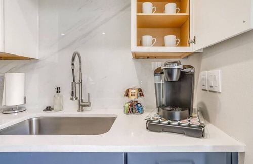 Deep Ellum Apartamento | Apartment Near Baylor Med with Pool, Gym, and Parking