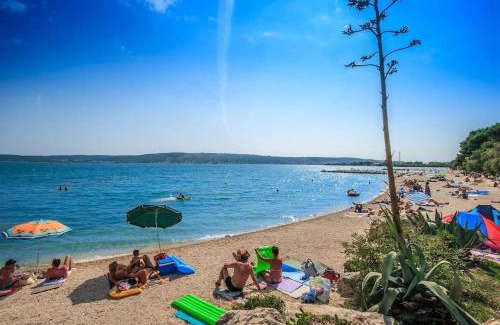Kastel Stafilic Apartamento | Apartment near beach + free parking
