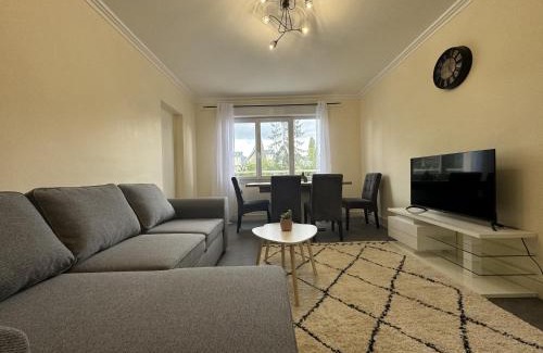 Pontlieue - Rocade Apartamento | Apartment near Le Mans Circuit