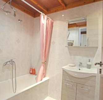 Spata-Artemida Apartamento | Apartment near the beach and the Athens airport , Artemida