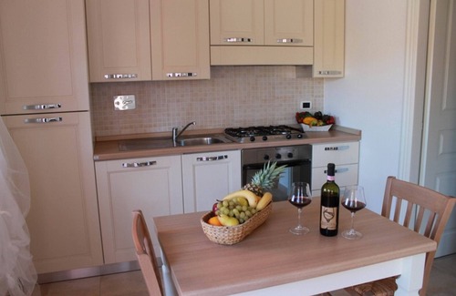 Puntone Apartamento | Apartamento junto al mar con espacio exterior privado, MV