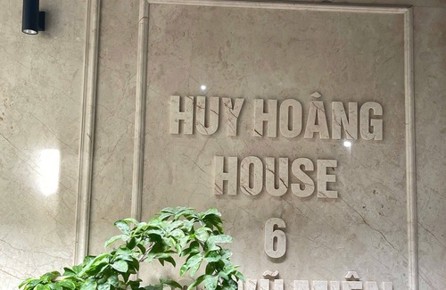 Yen Phu Apartamento | Apartment near West Lake, fully furnished, nice view, large balcony.