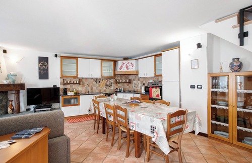 Chatillon Apartamento | Apartamento 'Nel Borgo Di Chatillon' con balcón y Wi-Fi