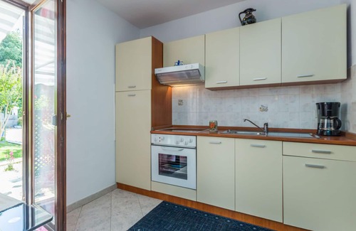 Kosinozici Apartamento | Apartamento Nena by Interhome