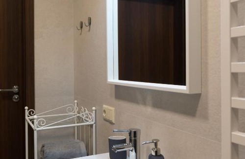 Business District Apartamento | Apartment next to Panorama mall 2