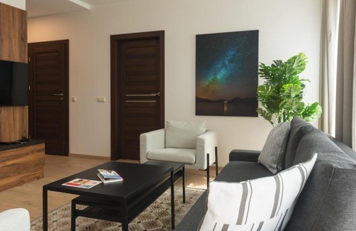 Business District Apartamento | Apartment next to Panorama Mall 4