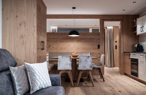 Aldino Apartamento | Apartamento 'Nidum' con vistas a la montaña, jardín privado y Wi-Fi