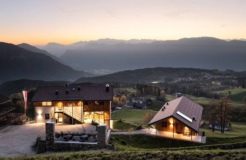 Aldino Apartamento | Apartamento 'Nidum' con vistas a la montaña, jardín privado y Wi-Fi