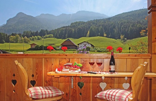 Castelrotto Apartamento | Apartamento 'Niglutsch - Puflatsch' con vistas a la montaña, balcón y Wi-Fi