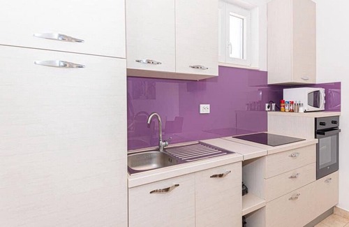 Sibenik Apartamento | Apartment Niko - Two Bedroom Apartment with Swimming Pool