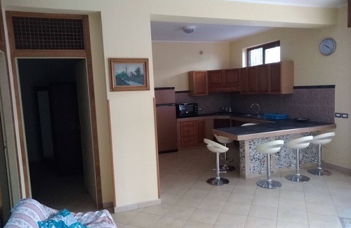 Brolo Apartamento | Apartamento no lejos del mar