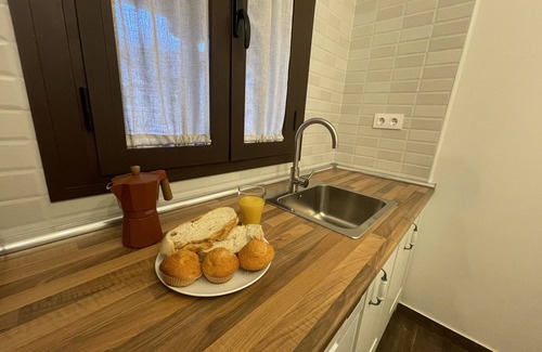 Hervas Apartamento | Apartamento número 6 bajo con terraza y jardín
