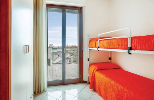 Villa Rosa Apartamento | Alojamiento de 2 habitaciones en V. R. di Martinsicuro