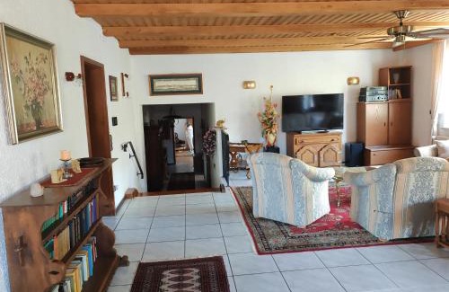 Grafenwohr Apartamento | Apartment O2 - Gehobene 4-Zimmer Wohnung 145qm für 1-6 Personen 2x DZ 1x ZZ