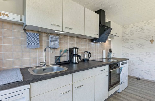 Velmede Apartamento | Apartamento 'Oase Ruhrtalblick' con vistas a la montaña, terraza privada y Wi-Fi