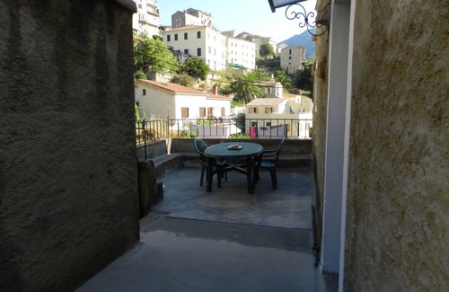 Olmeto Apartamento | Apartamento de 72 m2 en una casa en Córcega