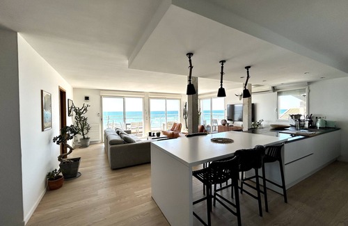 Carnon-Plage Apartamento | APARTAMENTO DE VISTA PANORÁMICA PERMANENTE AL MAR. PLAYA DIRECTA PISCINA