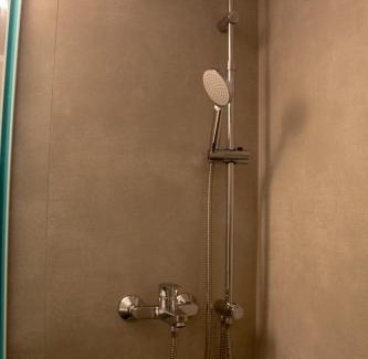 Kinosargous Apartamento | Apartment of the green square