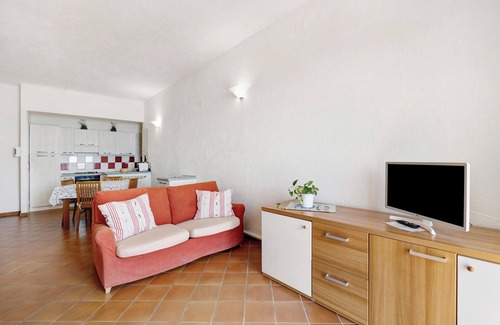 Finale Ligure Apartamento | Apartamento "Oleandro" con vistas al mar, jardín y Wi-Fi
