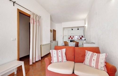 Finale Ligure Apartamento | Apartamento "Oleandro" con vistas al mar, jardín y Wi-Fi