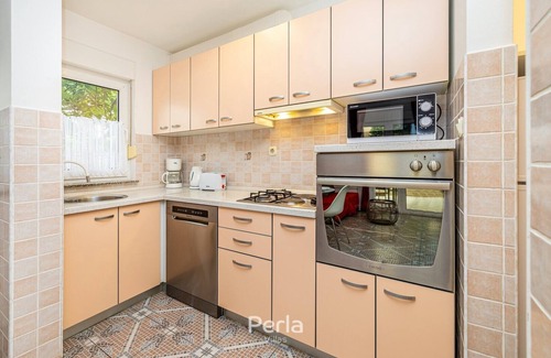 Vinkuran Apartamento | House BARBARA / apartment OLIVE with private garden 250m2