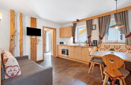 Sarntal Apartamento | Apartamento 'Olympia 4' con vistas a la montaña, jardín compartido y Wi-Fi