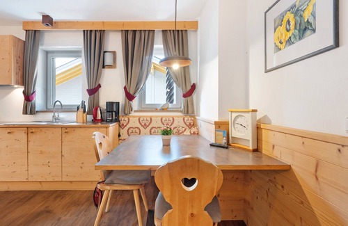 Sarntal Apartamento | Apartamento 'Olympia 4' con vistas a la montaña, jardín compartido y Wi-Fi