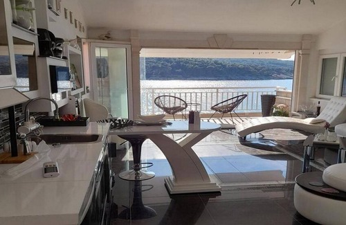 Povlja Apartamento | Apartment OM - One Bedroom Apartment with Balcony and Sea view