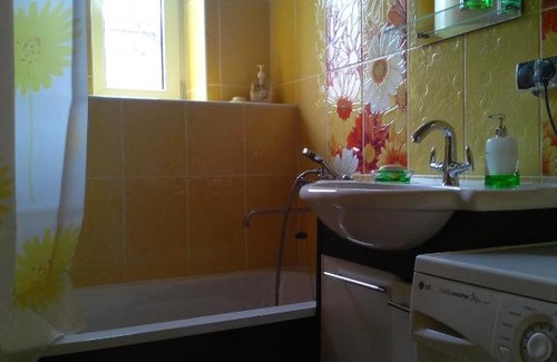 District No. 7 Apartamento | Apartment on 21-ya liniya 16-7
