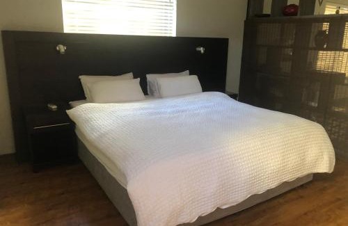 Port Elizabeth Apartamento | Apartment on Constance Road