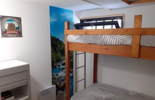 Saint-Lary-Soulan Chalet De Esquí | Apartment on the ground floor of a st lary soulan chalet for 2 to 8 people