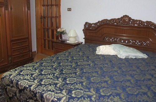 Villapiana Lido Apartamento | Apartamento en el 1er piso de un pequeño edificio con huerto vallado