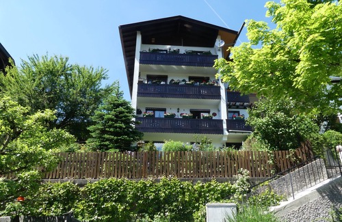 Schoenau am Koenigssee Casa | Apartment on the 1st floor. Only 10 minutes walk to the town center.
