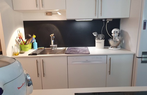 Merignac Apartamento | Apartamento en planta baja. Rodeado de vegetación