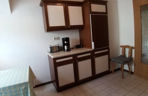 Goeppingen Apartamento | Apartamento en la planta baja con soleado balcón orientado al sur cerca de Barbarossa-Therme y del centro