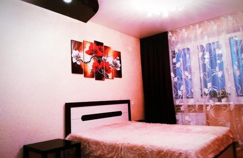 Naberezhnye Chelny Apartamento | Apartment on ulitsa Akademika Koroleva 37