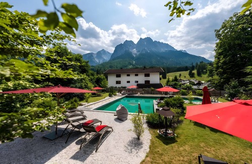 Obergrainau Apartamento | Apartamento 'One Bedroom - 304' con vistas a la montaña, piscina compartida y Wi-Fi