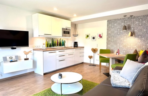 Obergrainau Apartamento | Apartamento 'One Bedroom - 305' con vistas a la montaña, piscina compartida y Wi-Fi