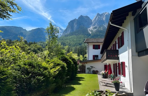 Obergrainau Apartamento | Apartamento 'One Bedroom - 305' con vistas a la montaña, piscina compartida y Wi-Fi