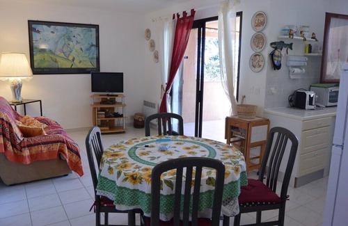 Favone Apartamento | APARTAMENTO ORO 53- 3*- VISTA AL MAR - PLAYA A PIE - FAVONE