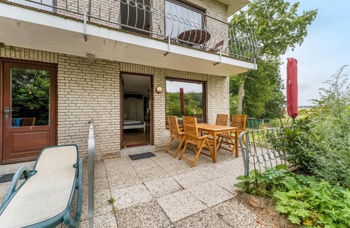 Kronsgaard Apartamento | Apartamento 'Ostseeblick Fewo 8' con terraza privada, jardín compartido y Wi-Fi