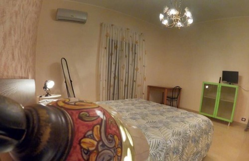 Biancavilla Apartamento | Apartment overlooking Mount Etna. a few kilometers from Catania