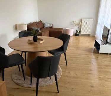 Oberhavel Apartamento | Apartment P3 in Oranienburg-Zentrum