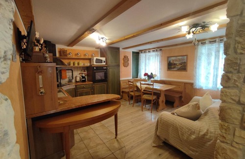 Padola Apartamento | Apartamento 'Padola 72' con vistas a la montaña y Wi-Fi