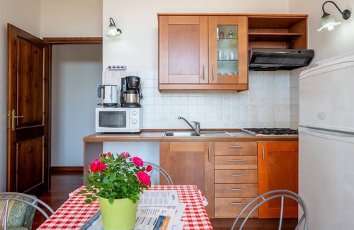 Azzano d'Asti Apartamento | Apartamento Paolo by Interhome