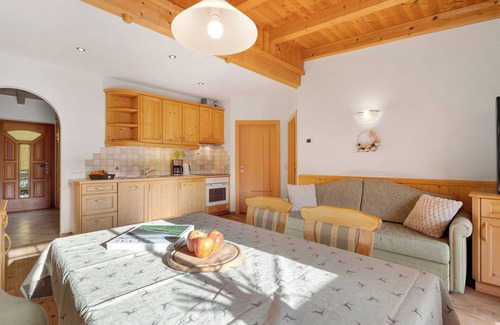 La Valle Apartamento | Apartamento 'Pares' con vistas a la montaña, jardín compartido y Wi-Fi