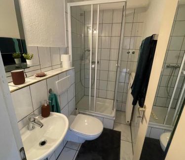 Oberbilk Apartamento | Apartment, parterre, für 3 Gäste, Zentral gelegen, Mitsubishi Halle