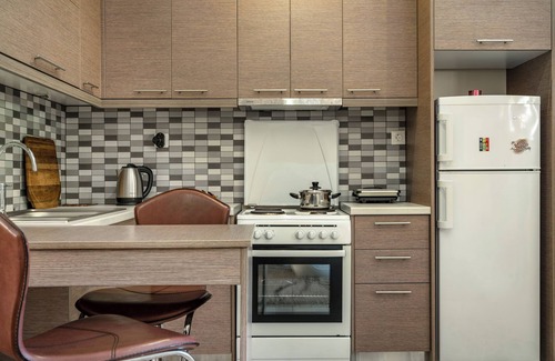 Patras Apartamento | Apartamento 'Patras' con terraza privada, Wi-Fi y aire acondicionado