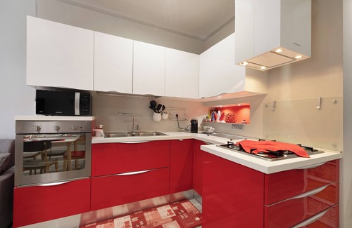 Savona Apartamento | Apartamento 'Perla Marina Savona' con vistas al mar, Wi-Fi y aire acondicionado