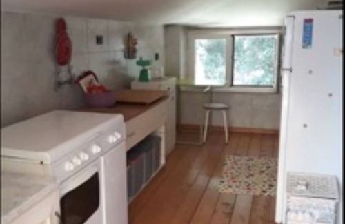 San Mariano Apartamento | Apartamento 'Perugia Mansarda In Villa' con terraza privada, jardín compartido y Wi-Fi